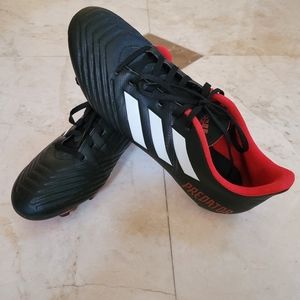 Adidas Predator, Size 9 Men, black.